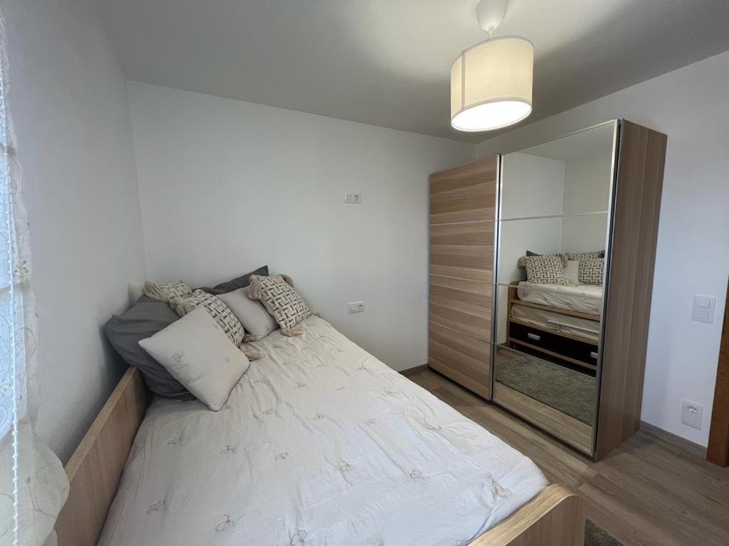 Tu Piso En Portonovo Apartment Luaran gambar